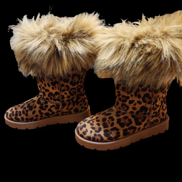 Bamboo Leopard Faux Fur Boots Size 7.5 - Picture 2 of 6